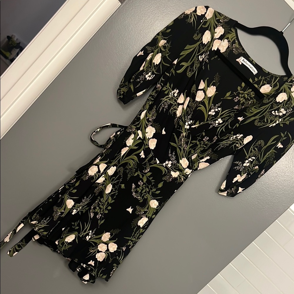 VGUC Reformation mini dress